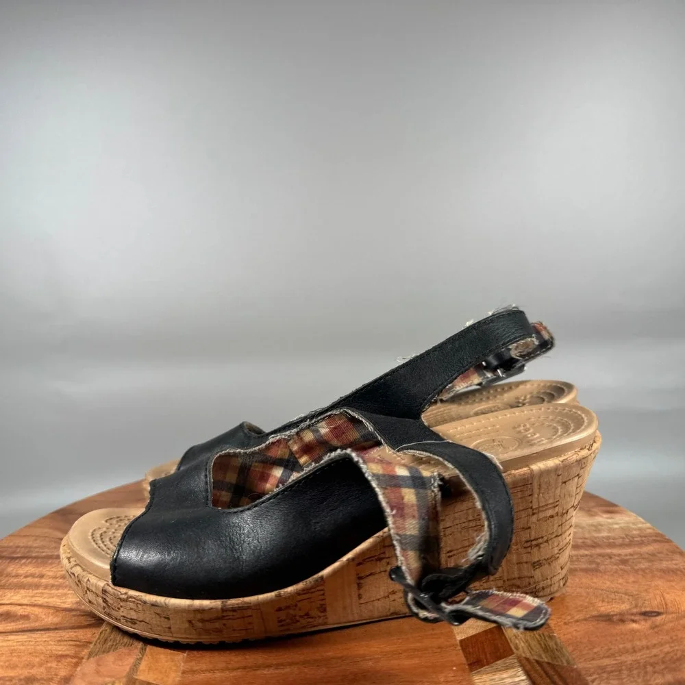 Crocs Womens Black Leather Cork Wrapped Wedge Slingback Sandals Size 6